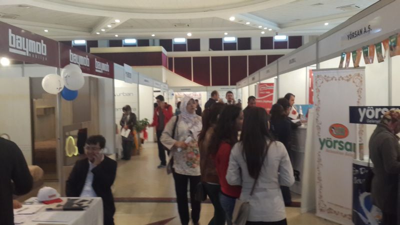 Kariyer Stand A.Ş. 29-30 Nisan 2014 tarihlerinde Balıkesir de düzenlenen İnsan Kaynakları ve İstihdam Fuarından bazı görüntüler. balikesir insan kaynaklari 04
